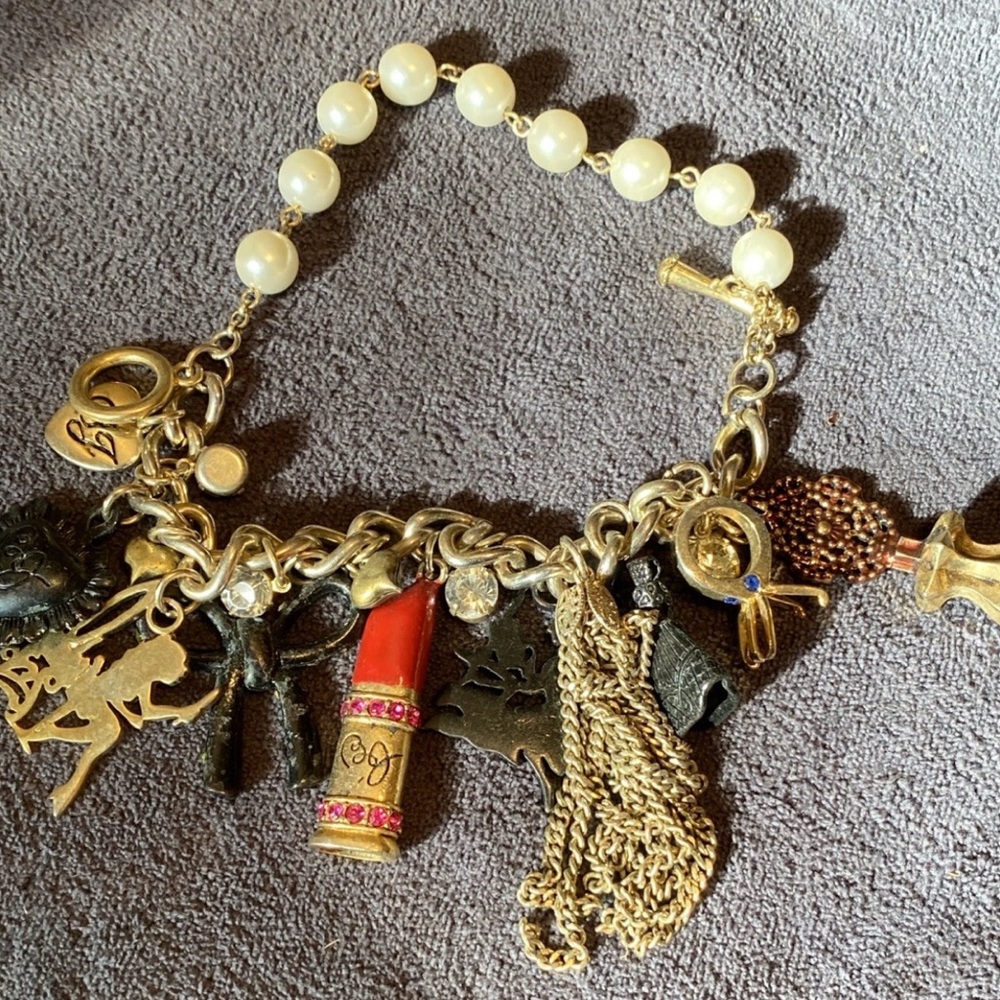 Vintage Gold Tone Charm Bracelet Pearl Beads Lipstick Playboy Girl Novelty